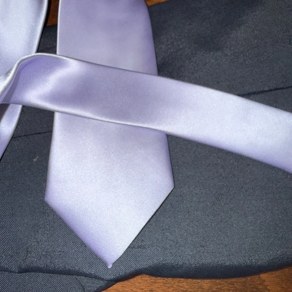 Elegant Lavender Tie